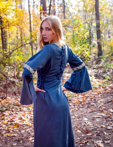 Mittelalterkleid mit bordüre - mittelalterkleid,